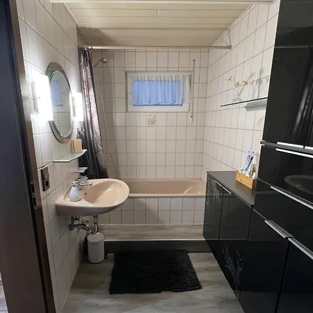 Ruhig Und Zentral Gelegenes Apartment
