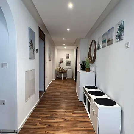 Apartment Ruhig Und Zentral Gelegenes